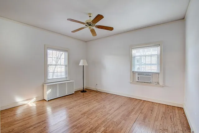 $2,900 | 2225 East Woodstock Place, Milwaukee, WI 53202