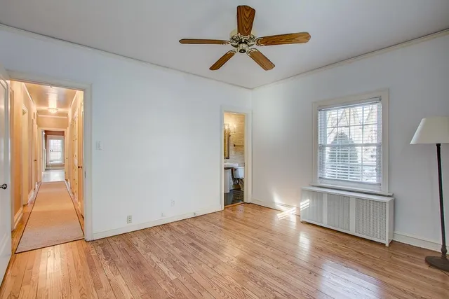 $2,900 | 2225 East Woodstock Place, Milwaukee, WI 53202