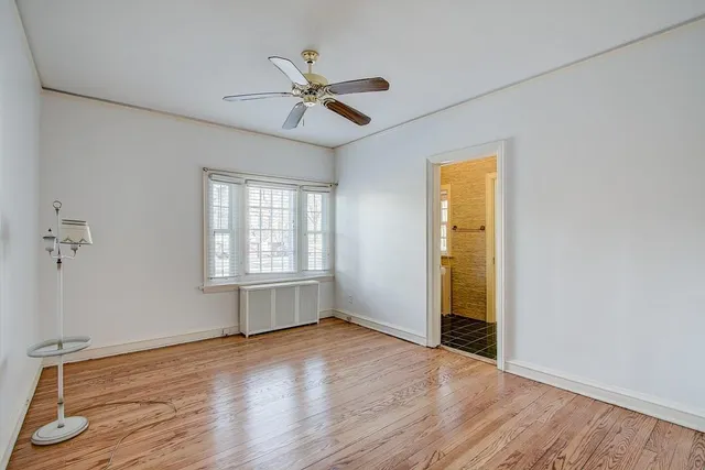 $2,900 | 2225 East Woodstock Place, Milwaukee, WI 53202