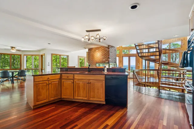 $1,325,000 | 332 Cushing Road, Woodstock, VT 05091