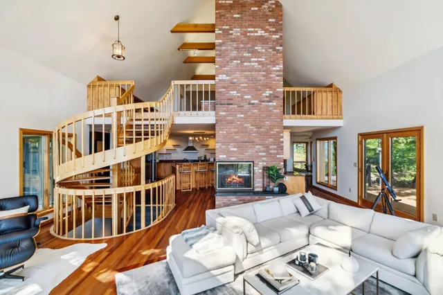 $1,325,000 | 332 Cushing Road, Woodstock, VT 05091