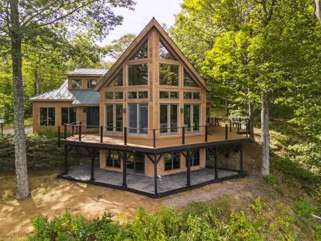 $1,325,000 | 332 Cushing Road, Woodstock, VT 05091