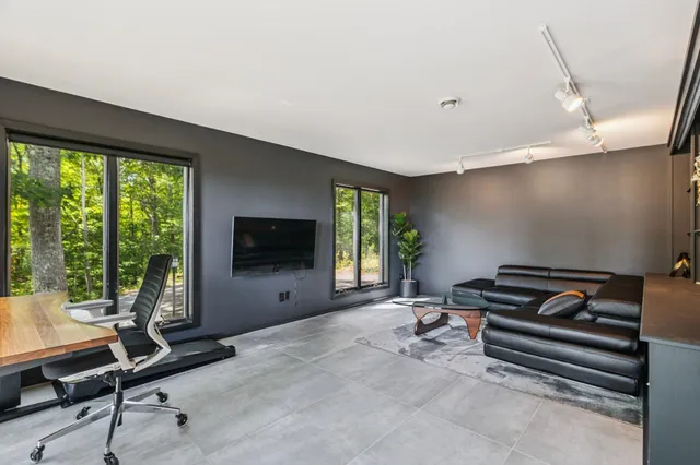 $1,325,000 | 332 Cushing Road, Woodstock, VT 05091