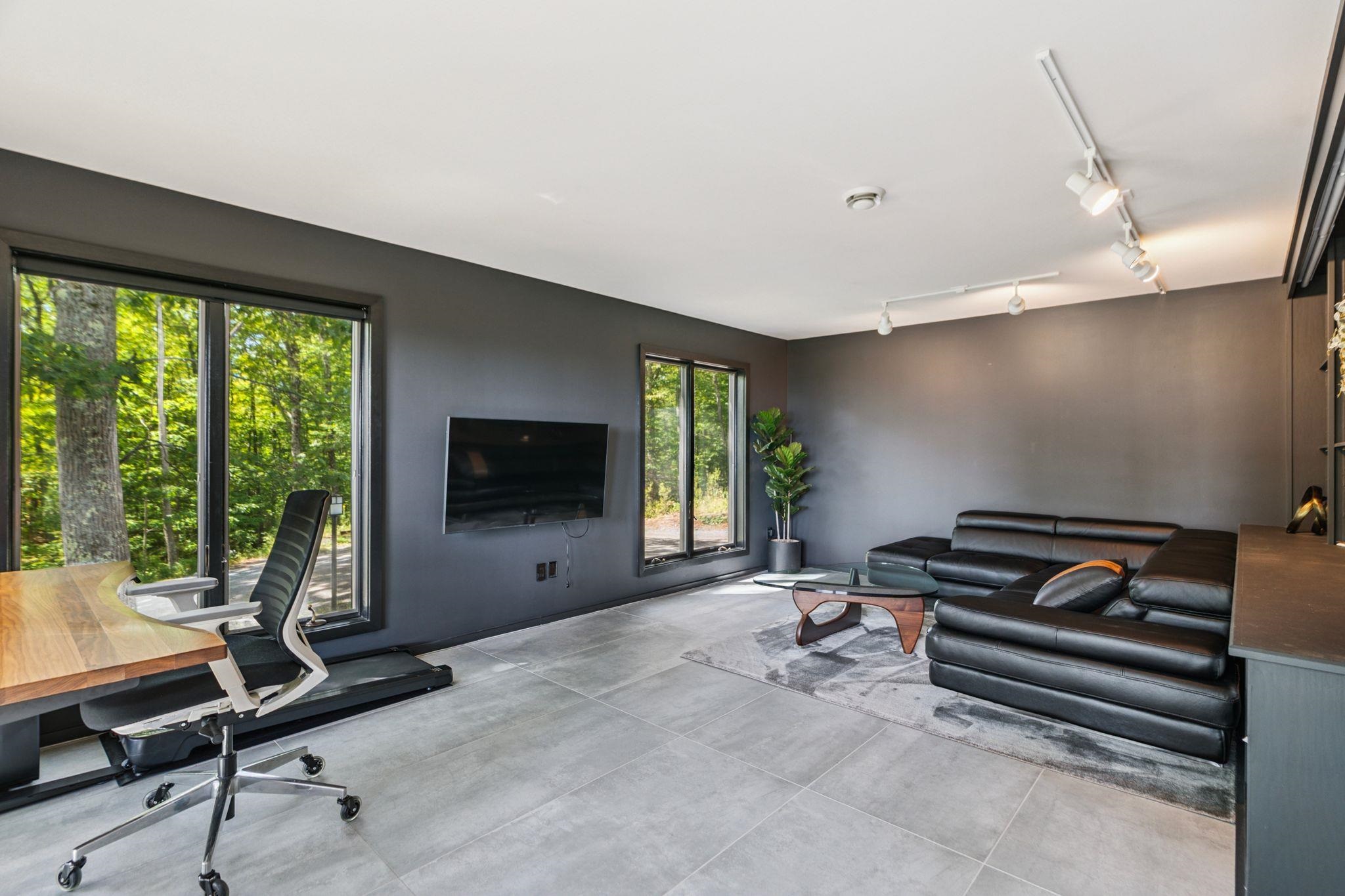 332 Cushing Road Woodstock, VT 05091 - Photo 38 of 60