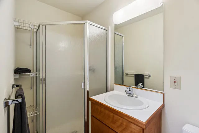 $1,325,000 | 332 Cushing Road, Woodstock, VT 05091