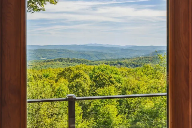 $1,325,000 | 332 Cushing Road, Woodstock, VT 05091