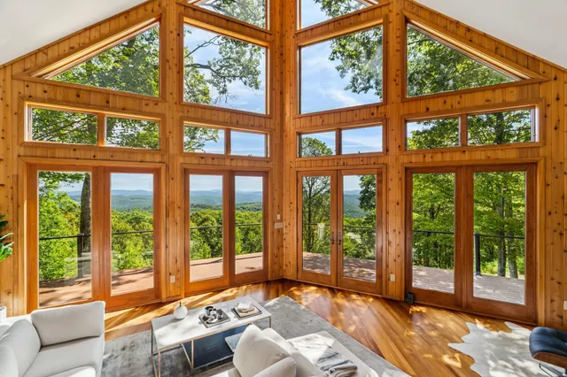 $1,325,000 | 332 Cushing Road, Woodstock, VT 05091