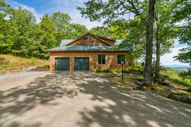 $1,325,000 | 332 Cushing Road, Woodstock, VT 05091