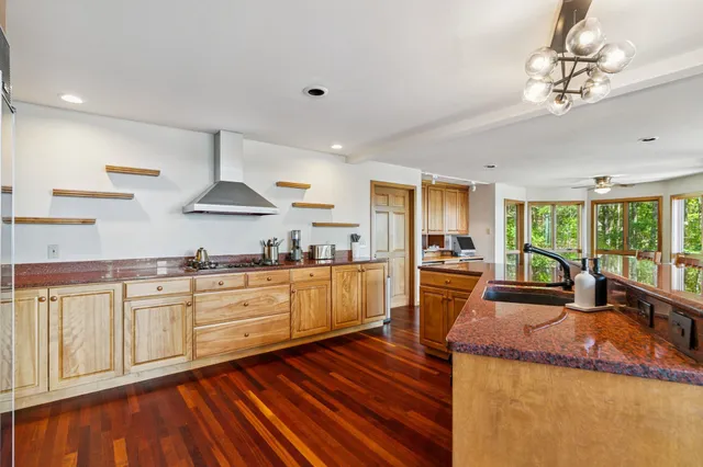 $1,325,000 | 332 Cushing Road, Woodstock, VT 05091