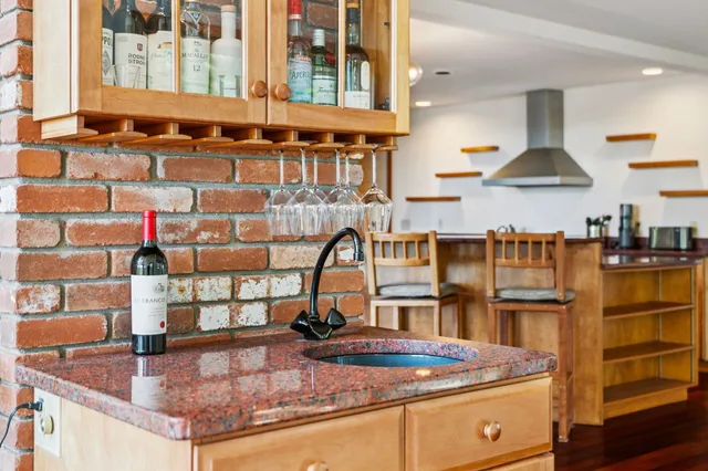 $1,325,000 | 332 Cushing Road, Woodstock, VT 05091