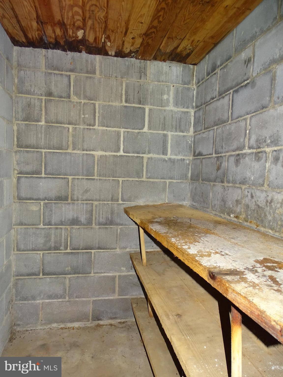 7512 Friendship Village Road Chambersburg, PA 17202 - Photo 29 of 30 Interior (General)