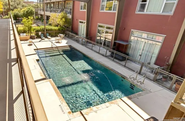 $575,000 | 831 South Flores Street, Unit 24072409, San Antonio, TX 78204