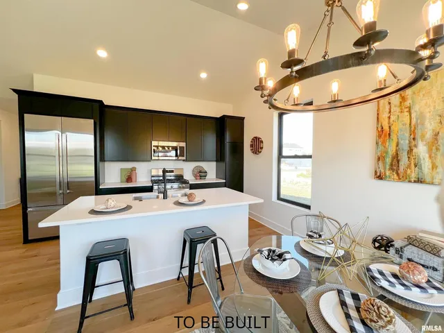 $304,990 | 2-5 18th Avenue, Silvis, IL 61282