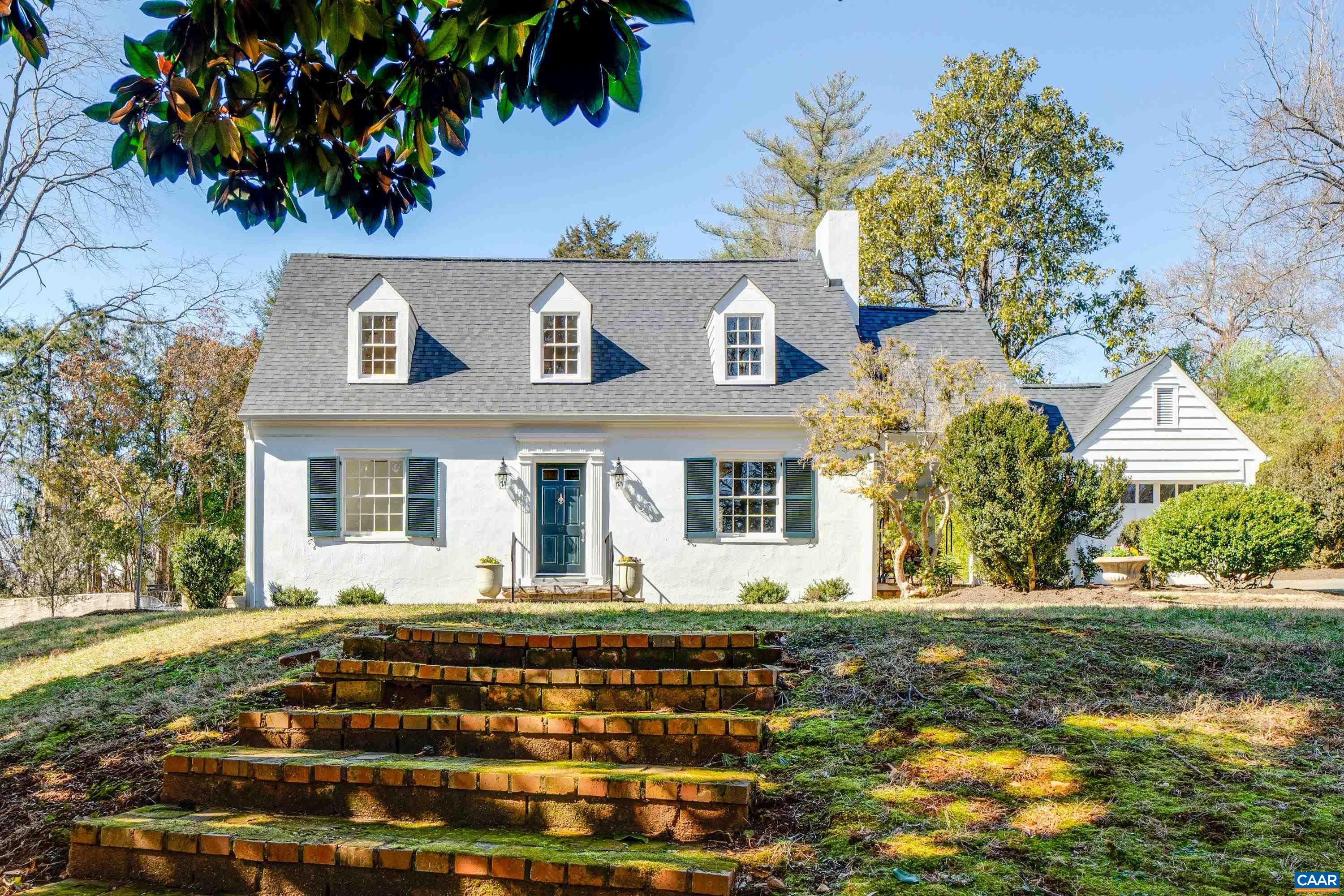 12 Old Farm Road Charlottesville, VA 22903 - Photo 3 of 39 front view of house with a yard