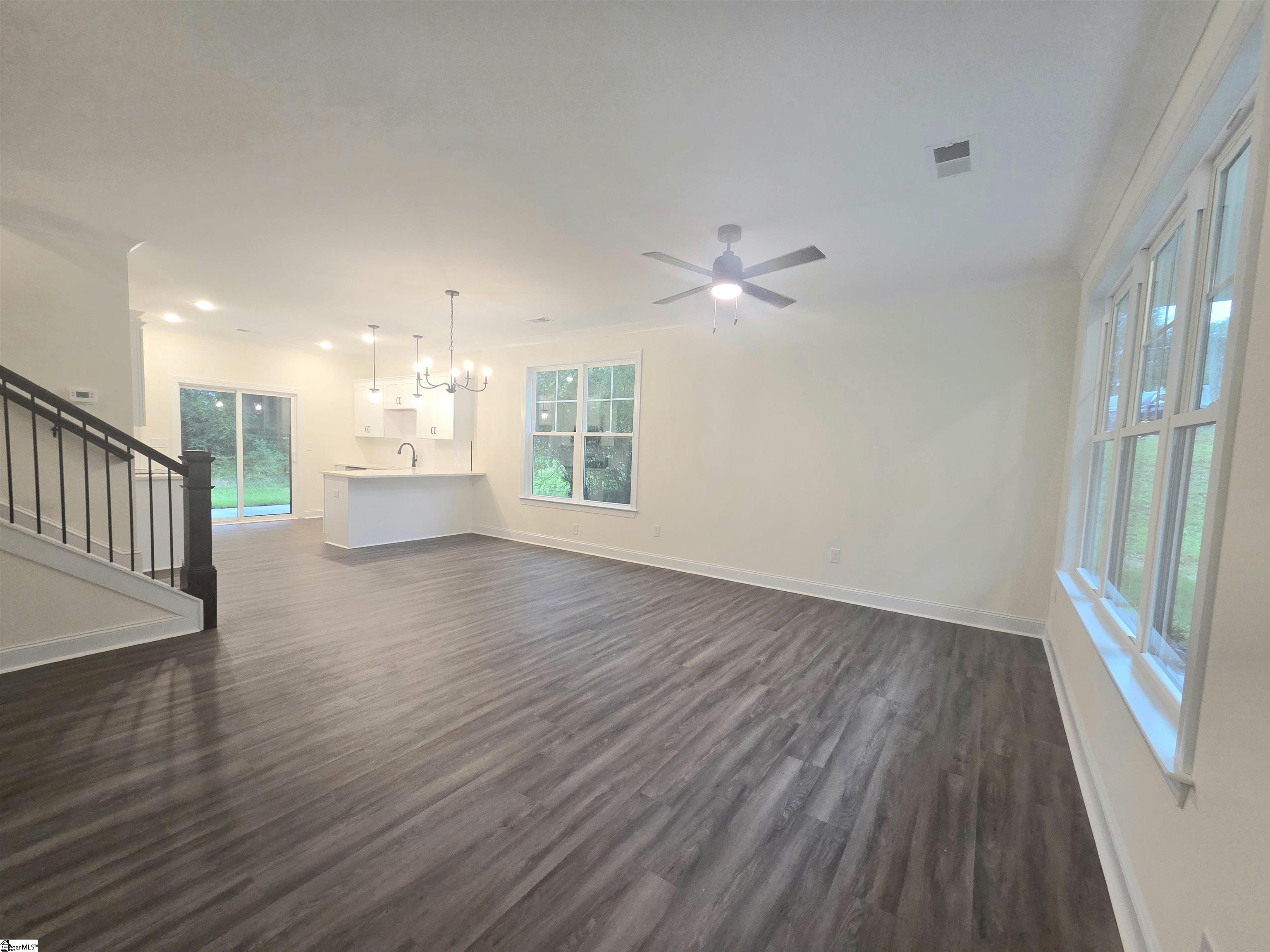 10 North Azalea Street Liberty, SC 29657 - Photo 7 of 18