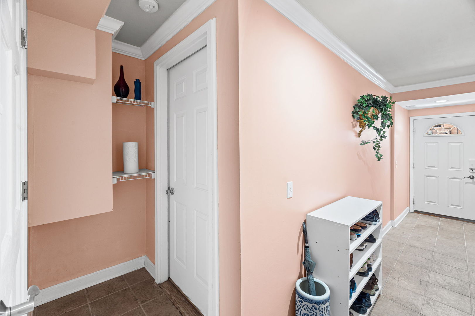 1339 East Central Road Arlington Heights, IL 60005 - Photo 5 of 25