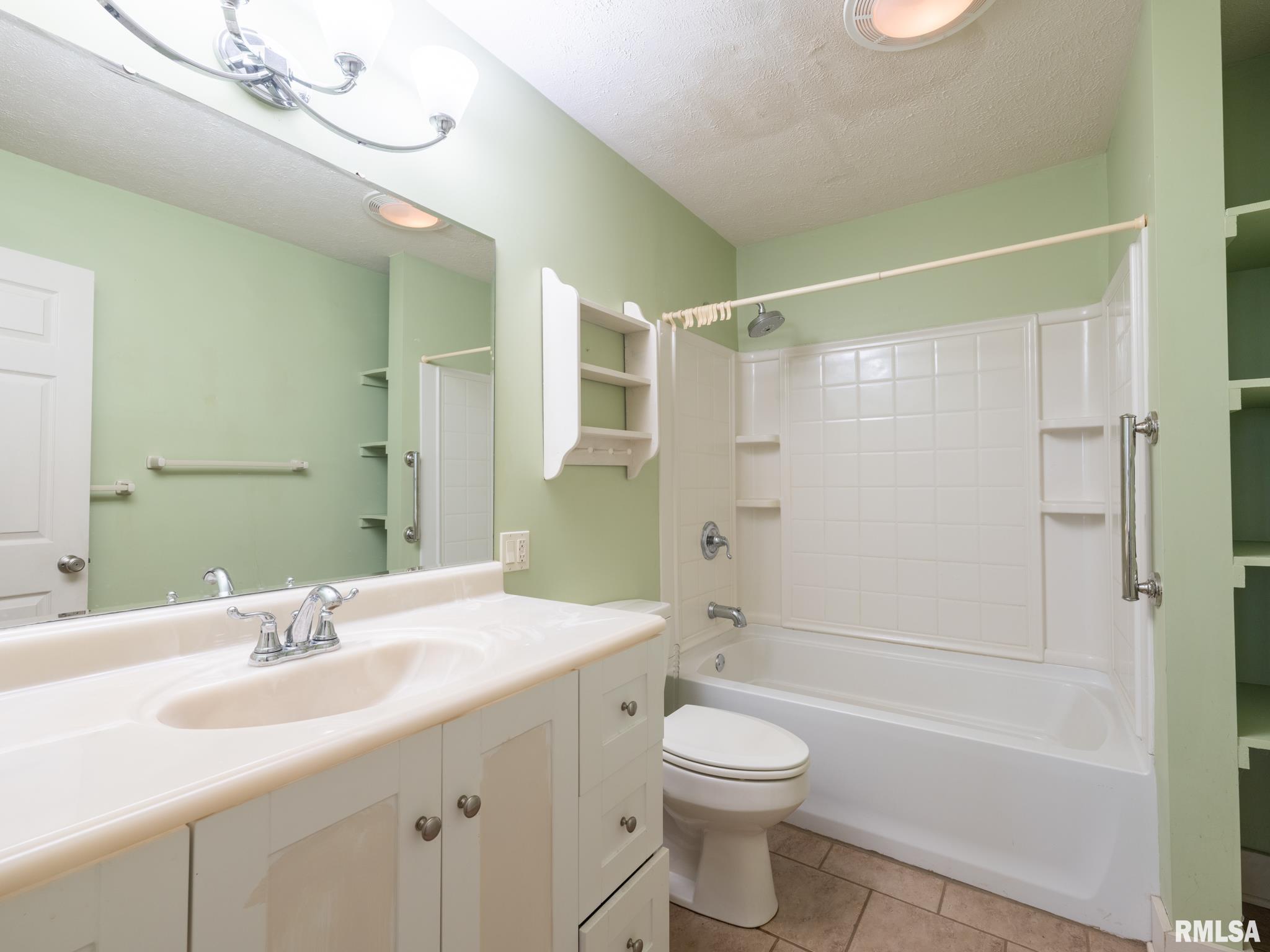 1775 Kickapoo Road Waynesville, IL 61778 - Photo 45 of 51