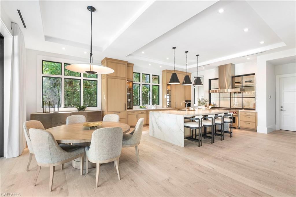 2231 Forrest Lane Naples, FL 34102 - Photo 13 of 50