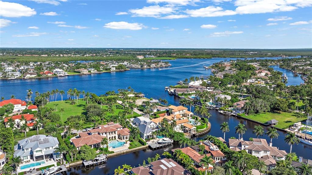 2231 Forrest Lane Naples, FL 34102 - Photo 49 of 50