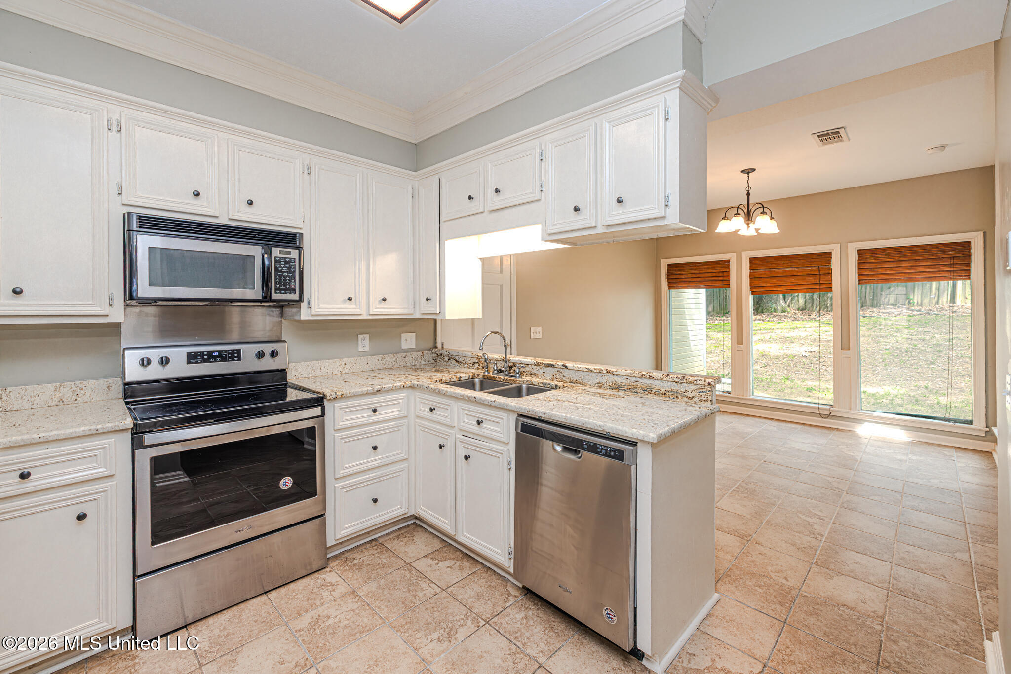 110 Bayleaf Lane Madison, MS 39110 - Photo 8 of 36 1R4A6953