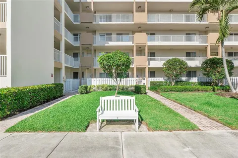 $249,900 | 7763 Southampton Terrace, Unit 102, Tamarac, FL 33321