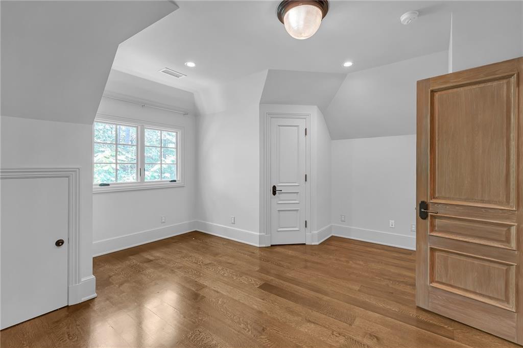 425 Broadland Road Northwest Atlanta, GA 30342 - Photo 37 of 58