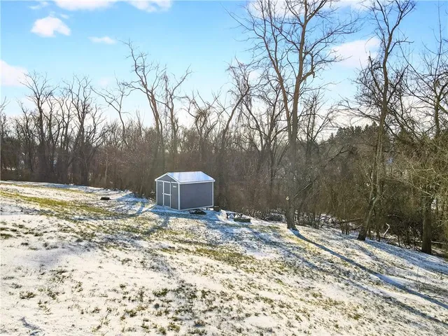 $425,000 | 913 Lodgepole Drive, Imperial, PA 15126