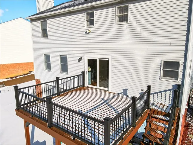 $425,000 | 913 Lodgepole Drive, Imperial, PA 15126