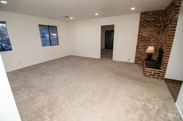 $371,000 | 1155 Michigan Avenue, Orofino, ID 83544