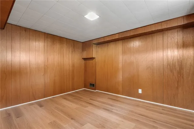 $4,450 | 6647 Reynolds Street, Pittsburgh, PA 15206