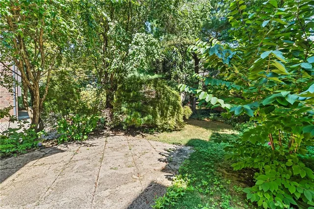 $4,450 | 6647 Reynolds Street, Pittsburgh, PA 15206