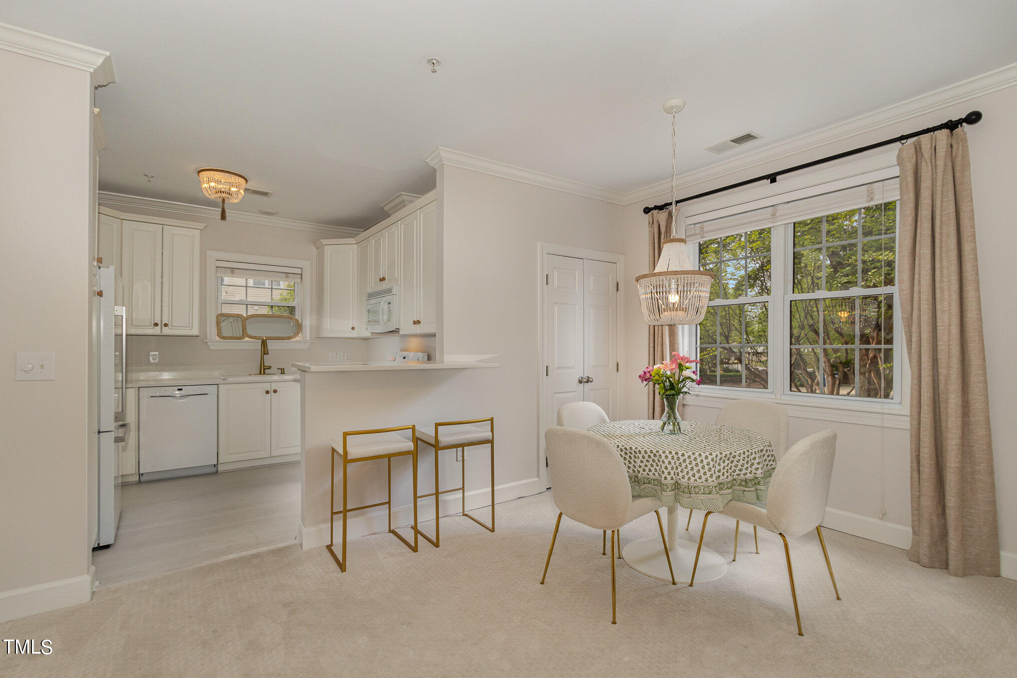 116 Northbrook Drive, Unit 206 Raleigh, NC 27609 - Photo 9 of 27 011_img_0031-edit