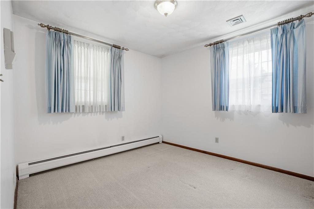 1618 Ridge Avenue Coraopolis, PA 15108 - Photo 19 of 30