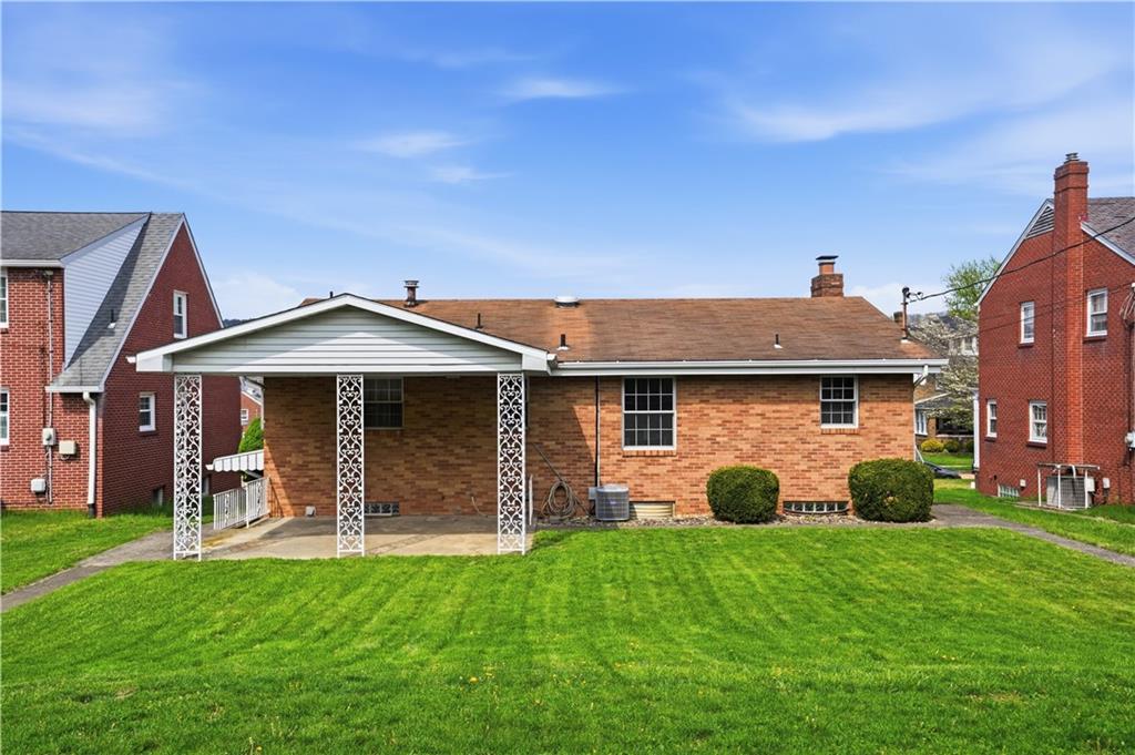 1618 Ridge Avenue Coraopolis, PA 15108 - Photo 27 of 30