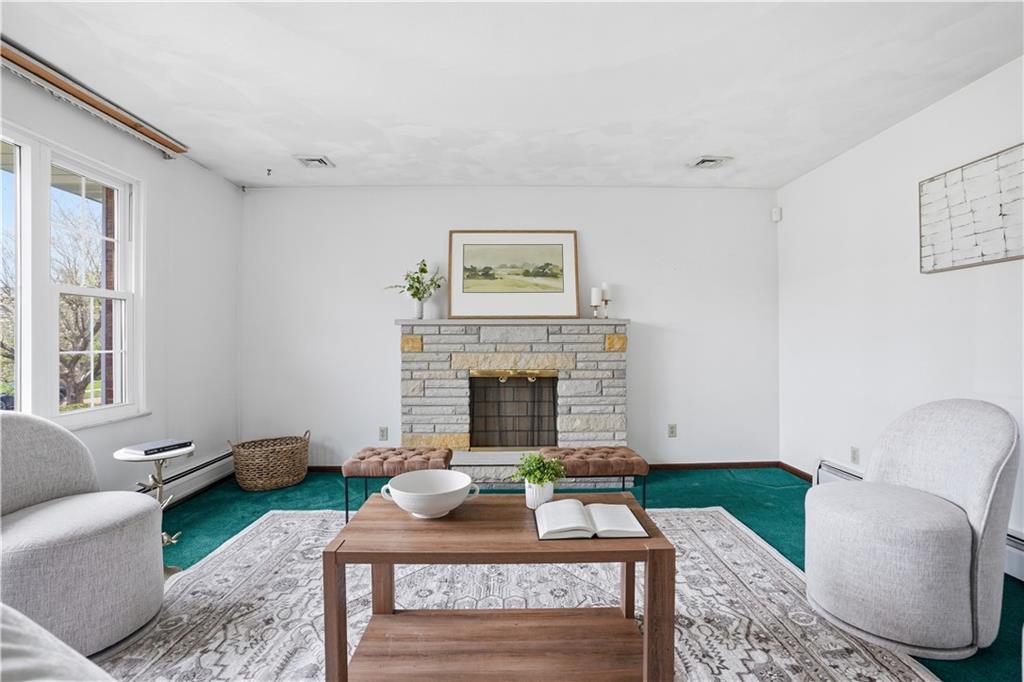 1618 Ridge Avenue Coraopolis, PA 15108 - Photo 4 of 30