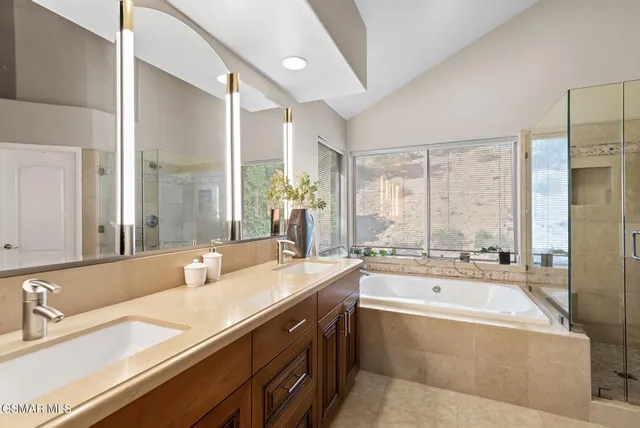 $1,385,000 | 191 Regal Oak Court, Newbury Park, CA 91320