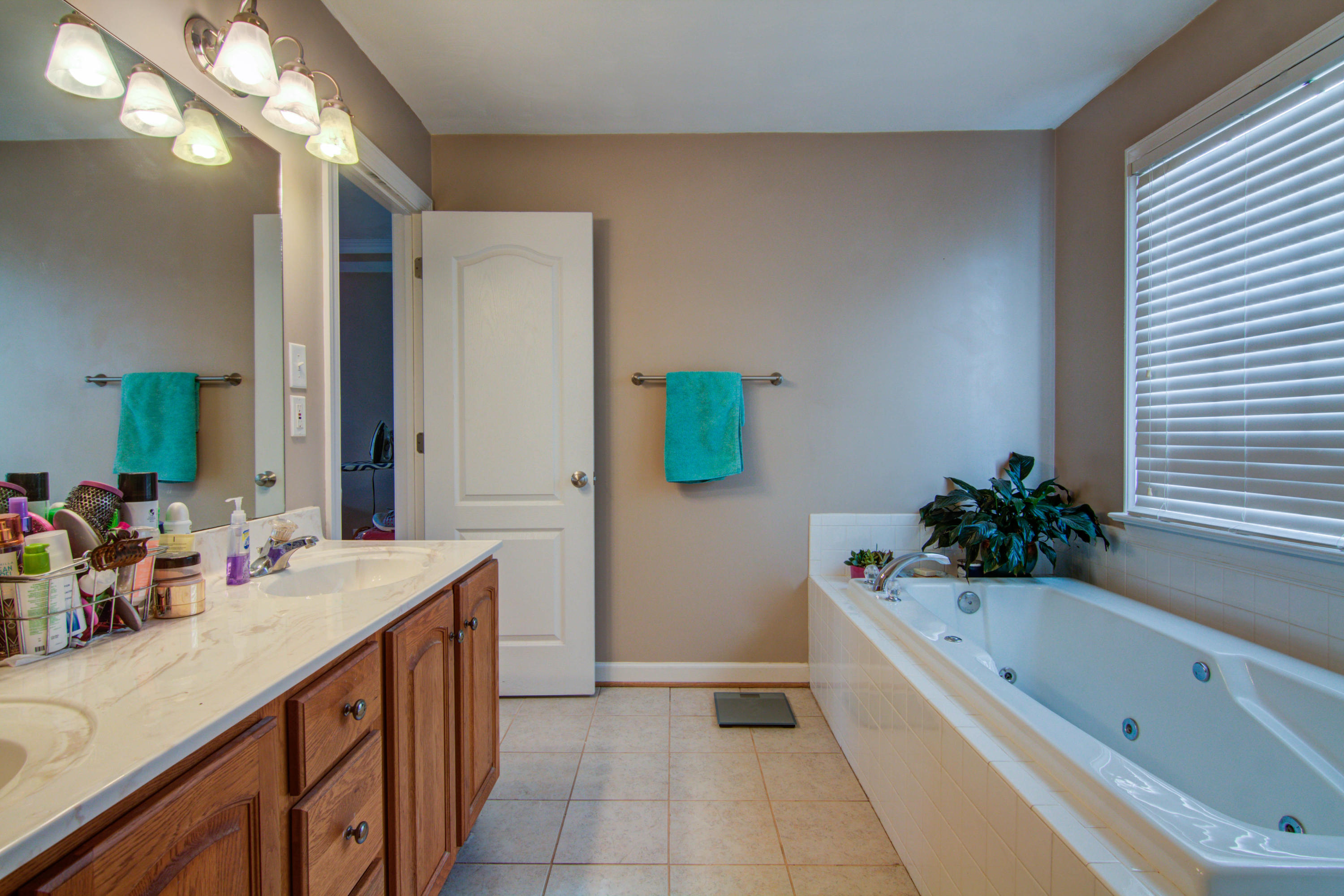 3109 Trinity Road Troutville, VA 24175 - Photo 19 of 33 IMG_2135_6_7_8_9