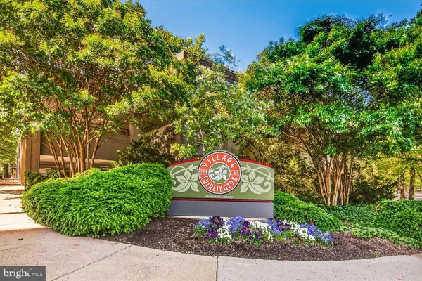 $400,000 | 2800 South Wakefield Street, Unit A, Arlington, VA 22206