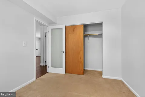 $405,000 | 2800 South Wakefield Street, Unit A, Arlington, VA 22206