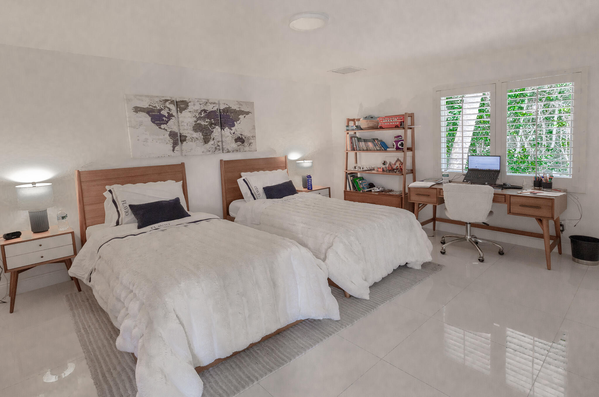 2388 Queen Palm Road Boca Raton, FL 33432 - Photo 9 of 21 IMG_1931