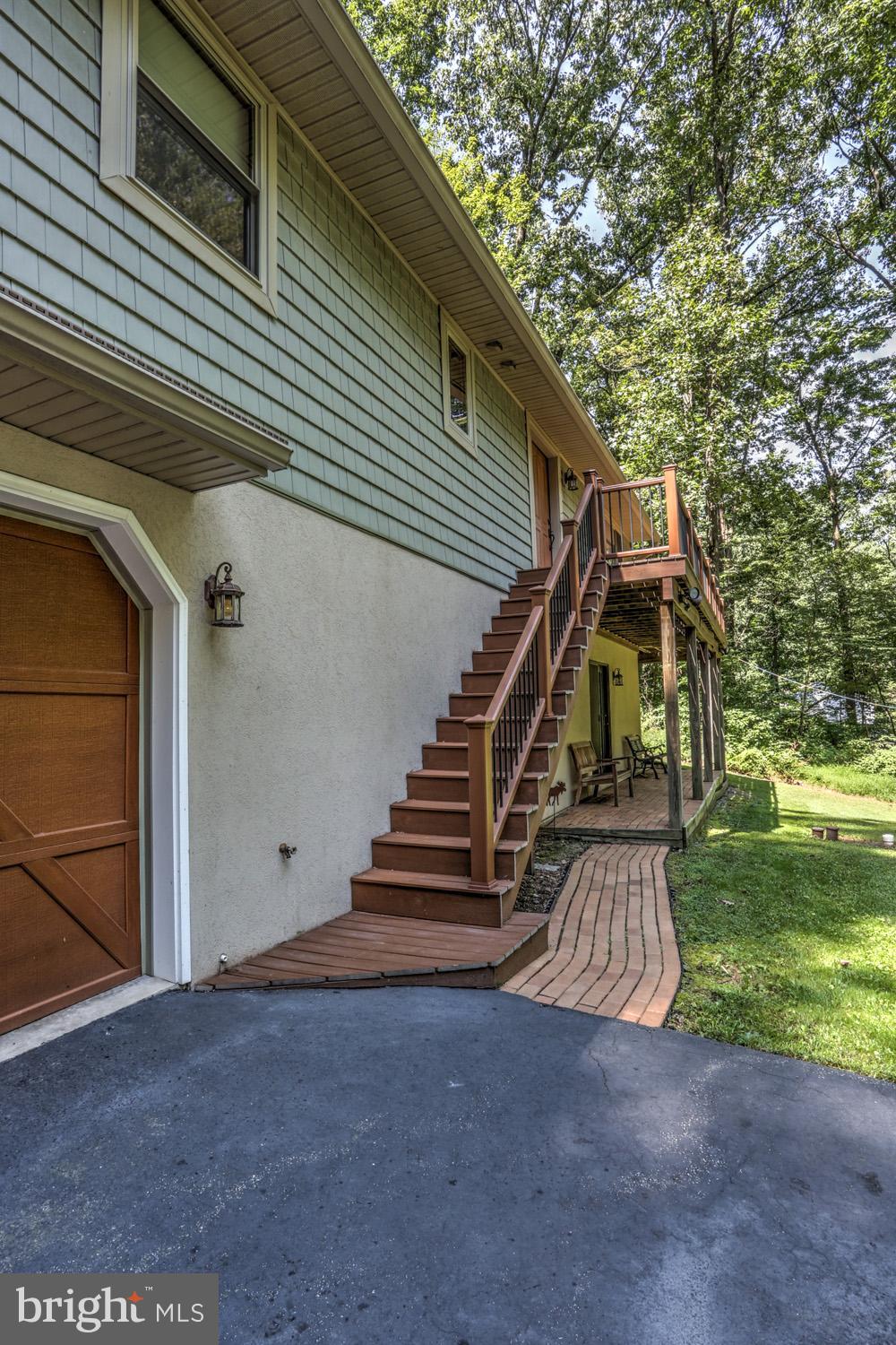 431 Vinemont Road Reading, PA 19608 - Photo 54 of 70