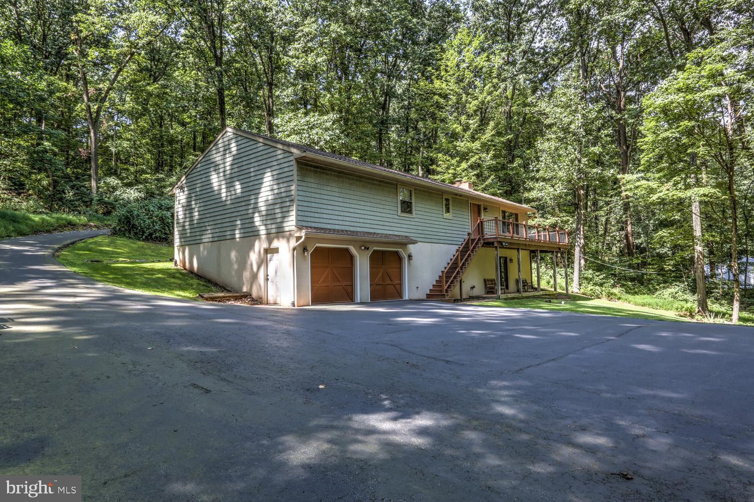 431 Vinemont Road Reading, PA 19608 - Photo 67 of 70