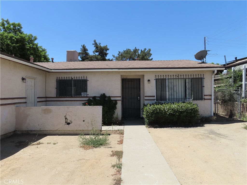 925 Navajo Road Perris, CA 92570 - Photo 5 of 14