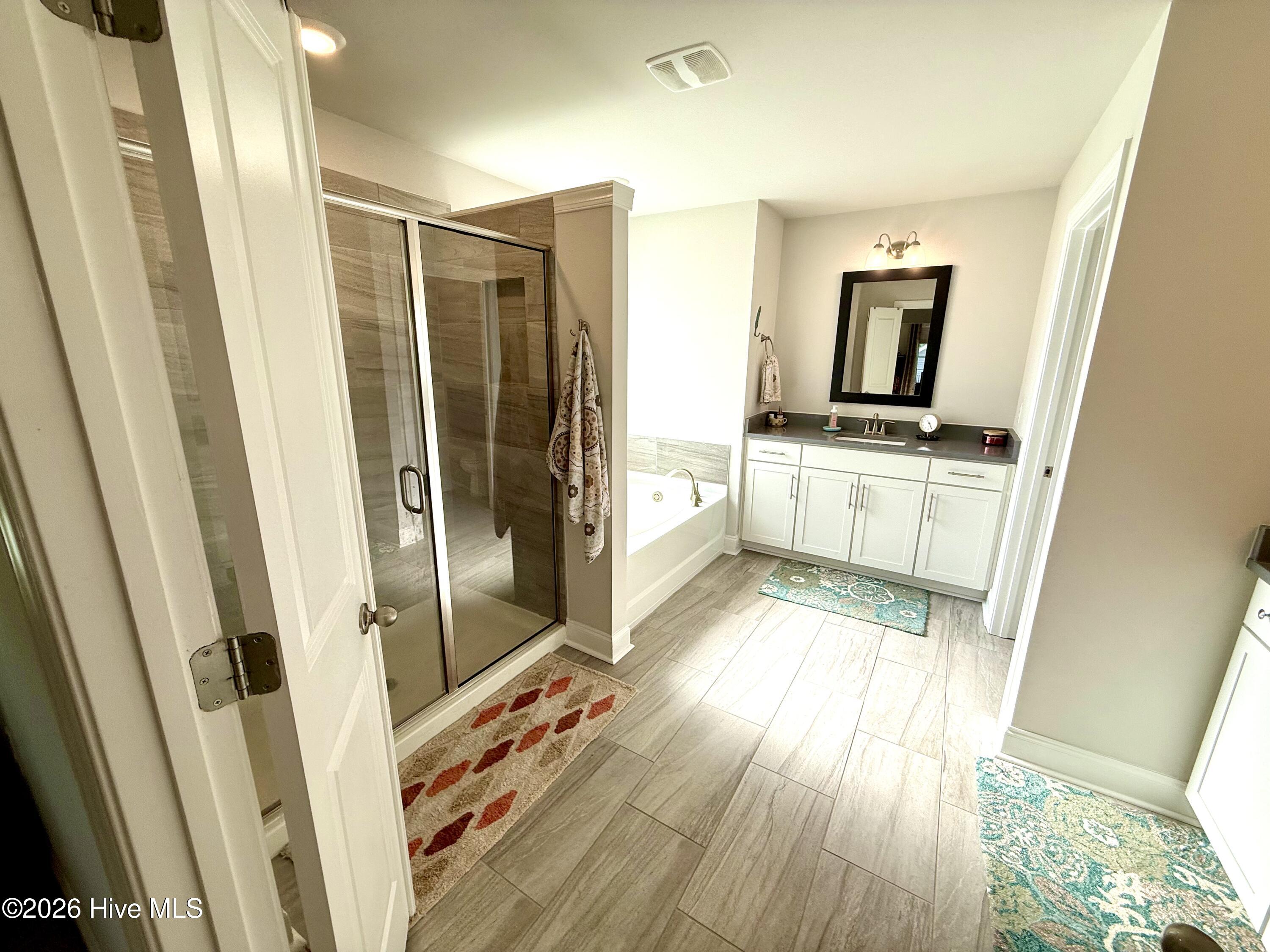5010 Spring Green Pass New Bern, NC 28562 - Photo 42 of 61 Bath Rm 3