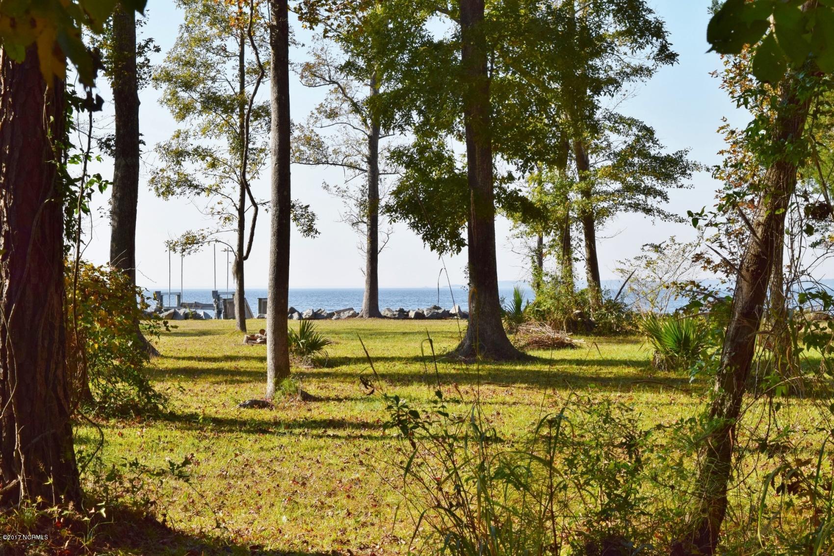 974 Becton Road Havelock, NC 28532 - Photo 2 of 9 Neuse River Across the Street
