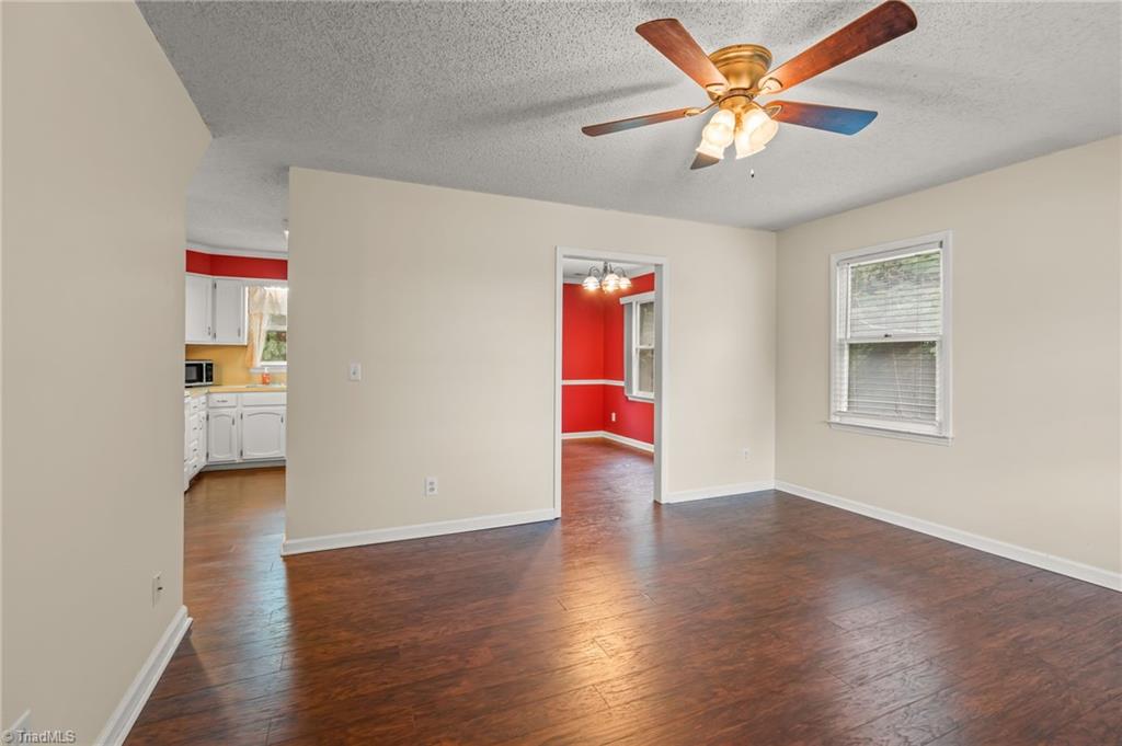 318 West Dalton Road King, NC 27021 - Photo 6 of 38 Gallery Image 6