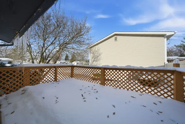 $300,000 | 18941 Cypress Avenue, Country Club Hills, IL 60478