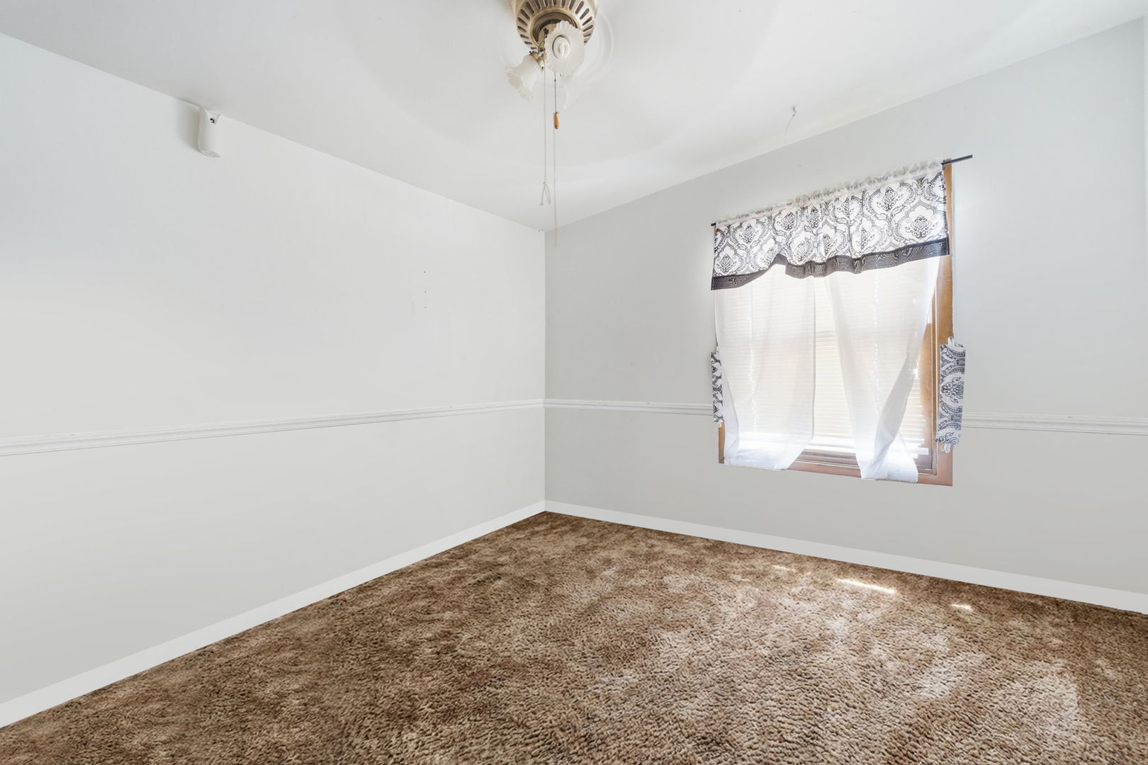 18941 Cypress Avenue Country Club Hills, IL 60478 - Photo 3 of 24