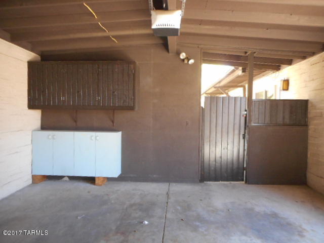 285 South Kolb Road, Unit 21 Tucson, AZ 85710 - Photo 36 of 40