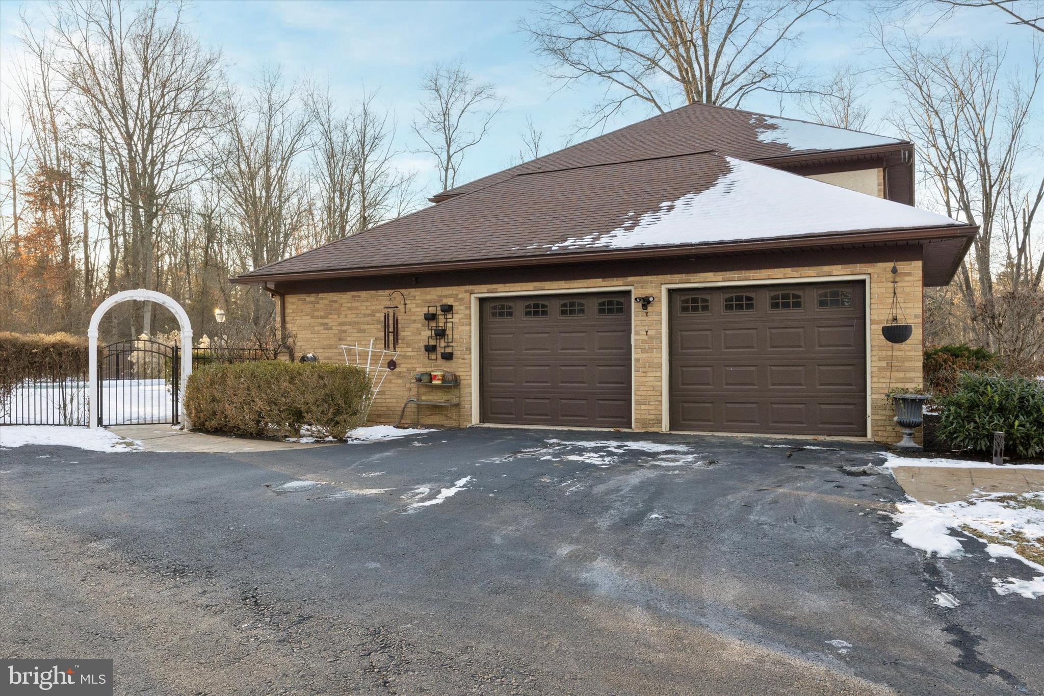 78 7 Stars Road Spring City, PA 19475 - Photo 3 of 117 a front view of a house with a yard and garage